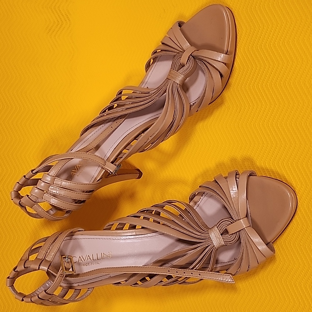 Leather Heeled Sandals Beige Italy